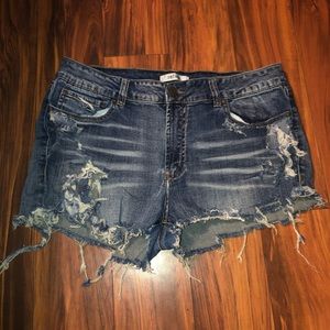 🌸5/$25!🌸Distressed shorts